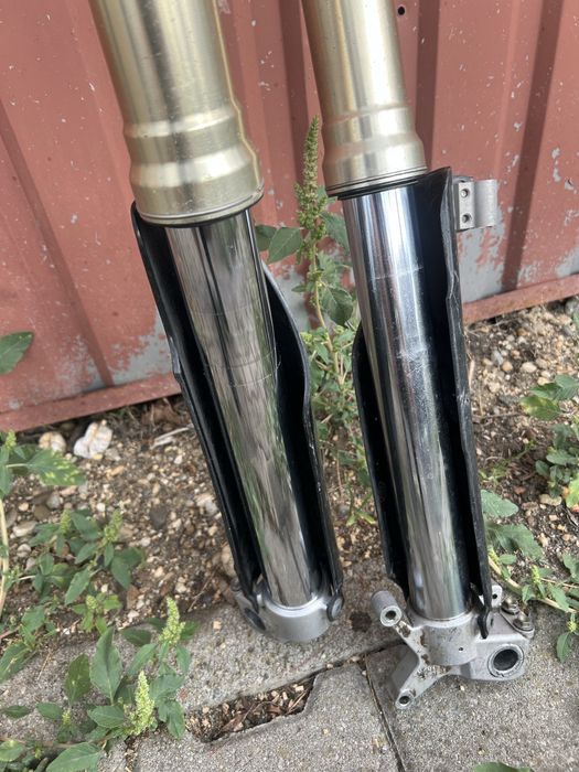 Suspensie furca fata honda crf 450 r 2007