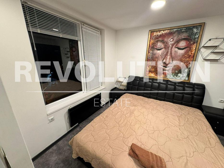 Дава се под наем Двустаен апартамент в Варна, Център - 70 кв.м за 623.22 € - Снимка #6