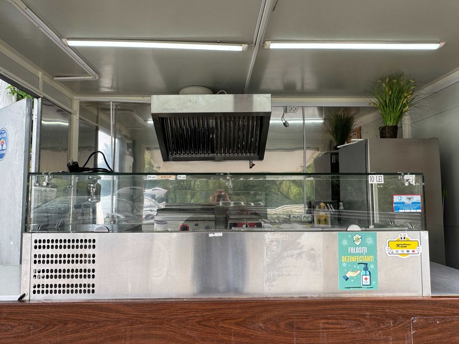 De vanzare: Afacere la cheie - Rulotă complet mobilată și utilată