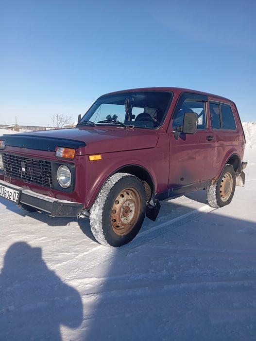 Нива. 2113 год 2001