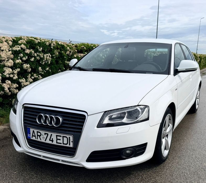 Audi A3 S-Line - 2.0 TDI 140CP - Xenon/LED * Piele * BOSE - Masina personala, stare excelenta!