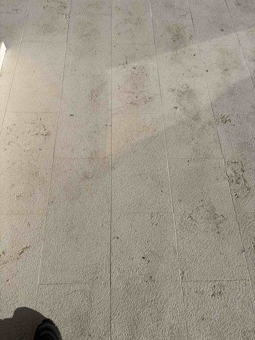 Грапав мрамор за външна настилка