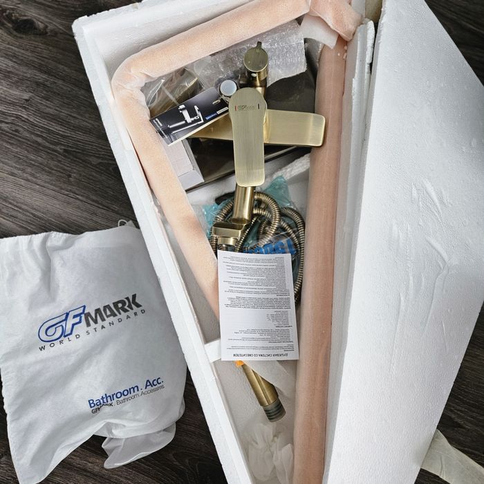 Душевая система GF Mark новая