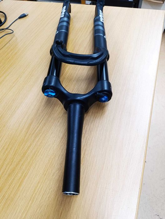 Furca Fox 32 Step Cast Performance