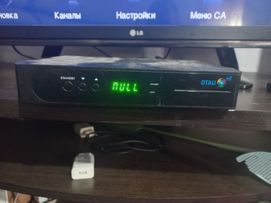 Регистратор, ресиверы, двд.