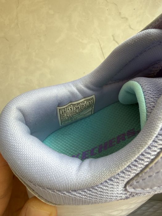 Кроссовки Skechers