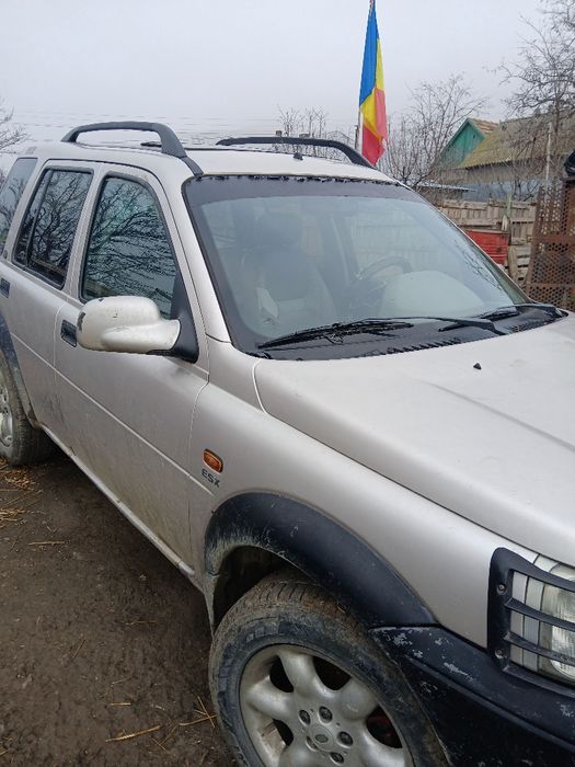 Vând landrover freelander