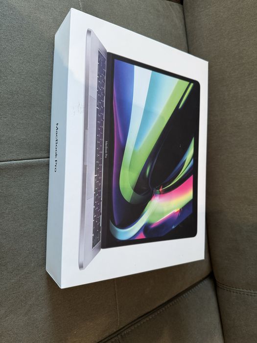 Macbook Pro 13” 13 Touchbar 2020 M1 8Gb SSD 512GB ca nou