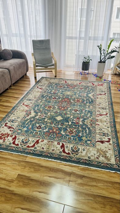 Ковер красивый 2/3