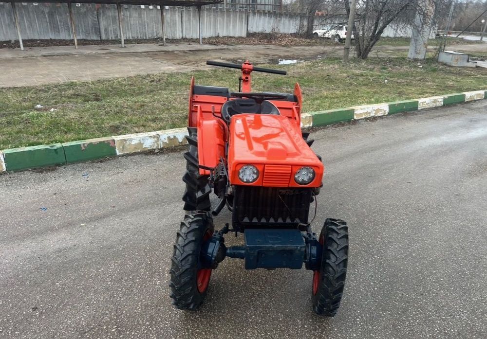 Трактор kubota B6000