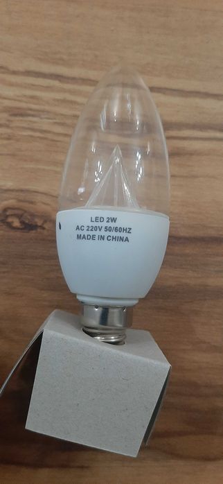 Becuri led E14 ( dulie mica) 2 wati lumina calda-5 lei transportul