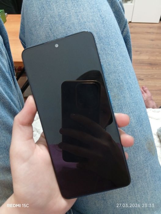 Срочно продам телефон