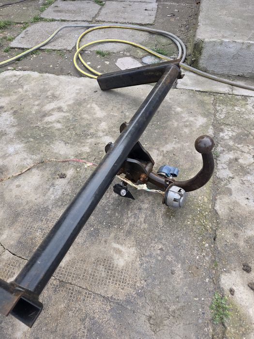 Cârlig remorcare Passat 1999–2000