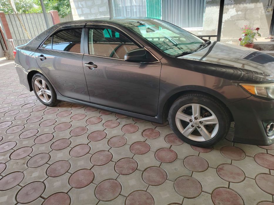 Toyota camry 50 se 2013года