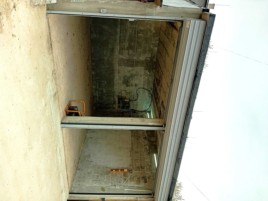 ДАВАМ ДВОЕН ГАРАЖ ПОД НАЕМ - ЖК ДРУЖБА 3 , гр. РУСЕ