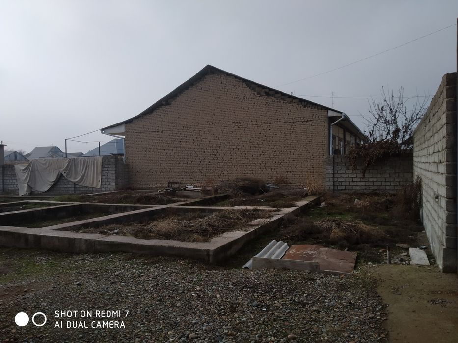 Уй сотилади достобод