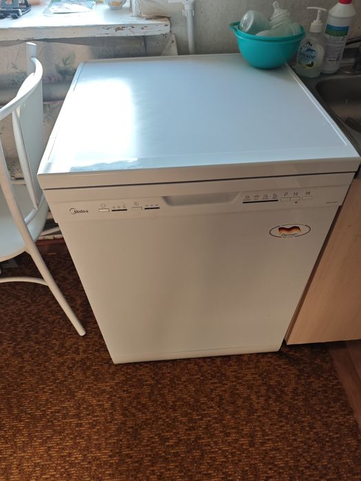 Продам посудомоечную машину Media