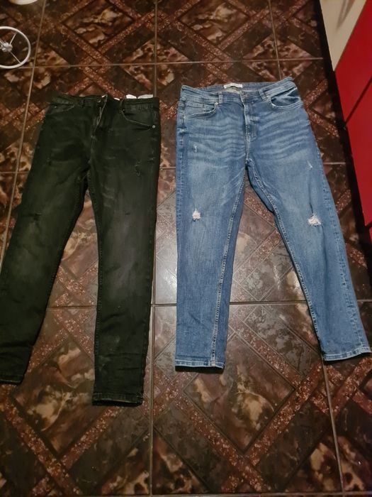 Blugi 2 perechii  la 50 lei perechea Timișoara