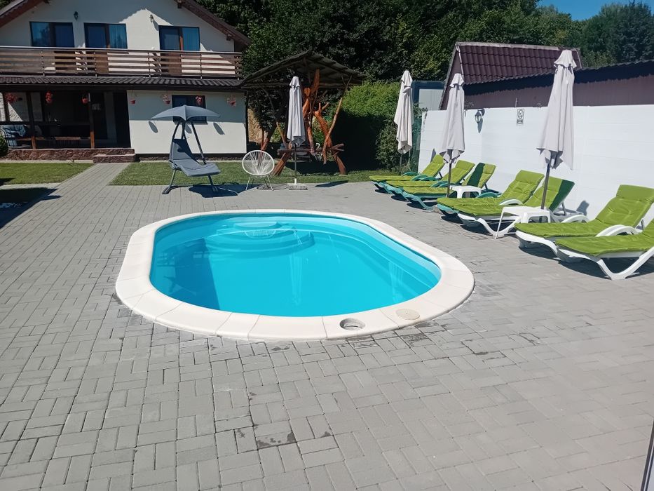 Cabana  fredy   valea avrigului