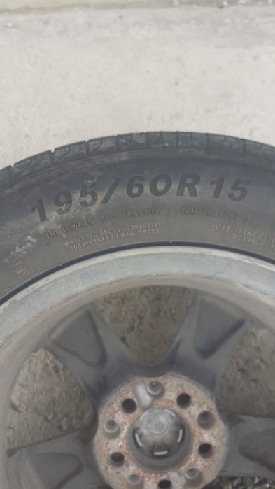 Продам б/у колёса