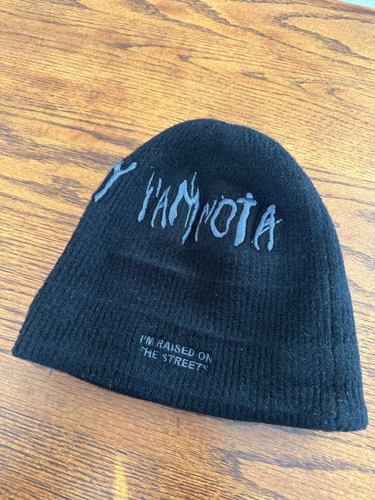 Шапка на luda ..