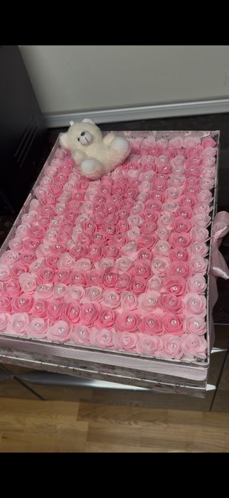 Vand buchet imens de trandafiri din sapun, cu usulet