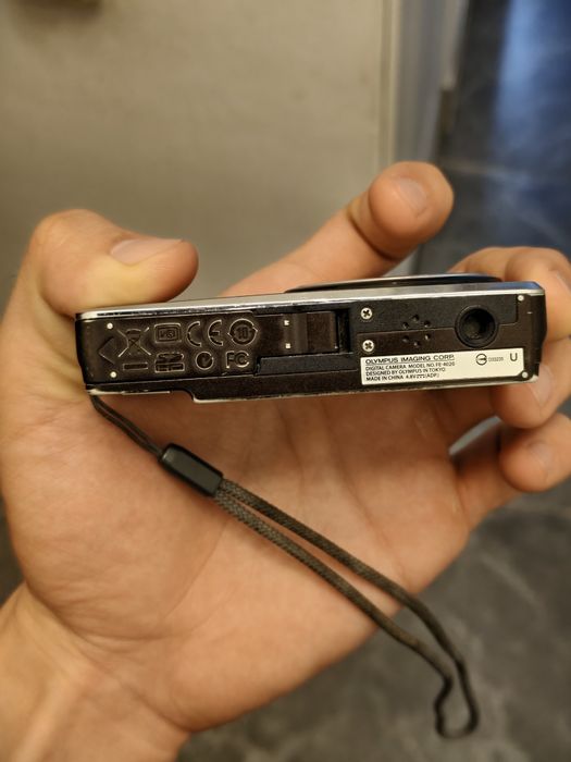 Olympus  FE-4020 мыльница