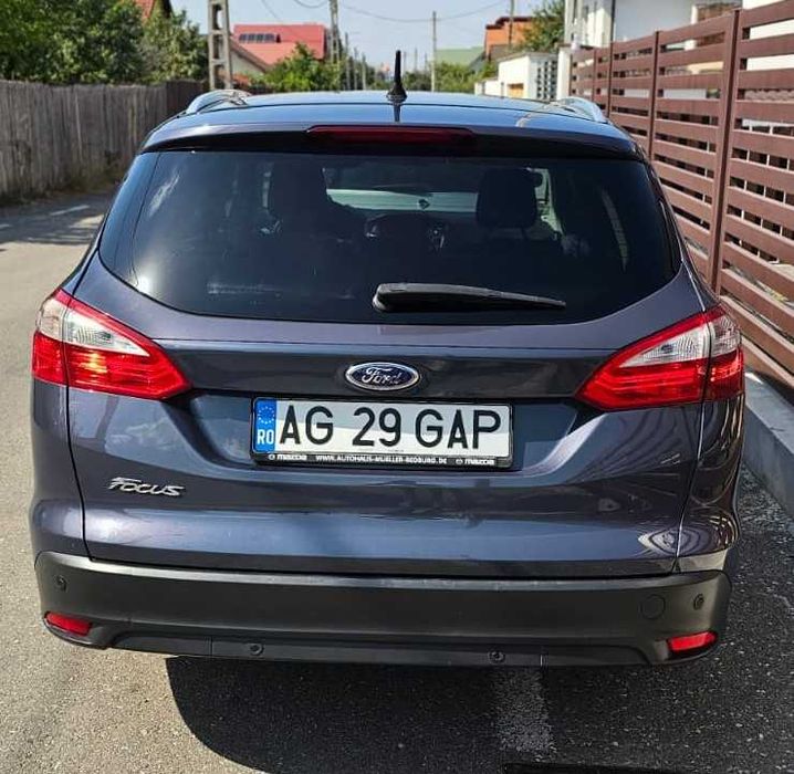 FORD Focus 2011 — imagine 3