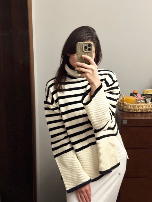 Полосатый свитер