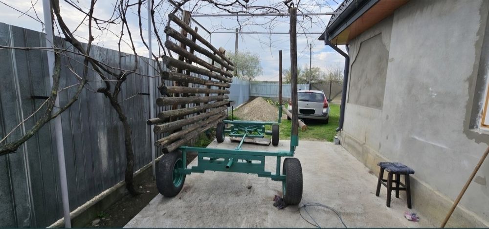 Caruță pentru tractor/mașină