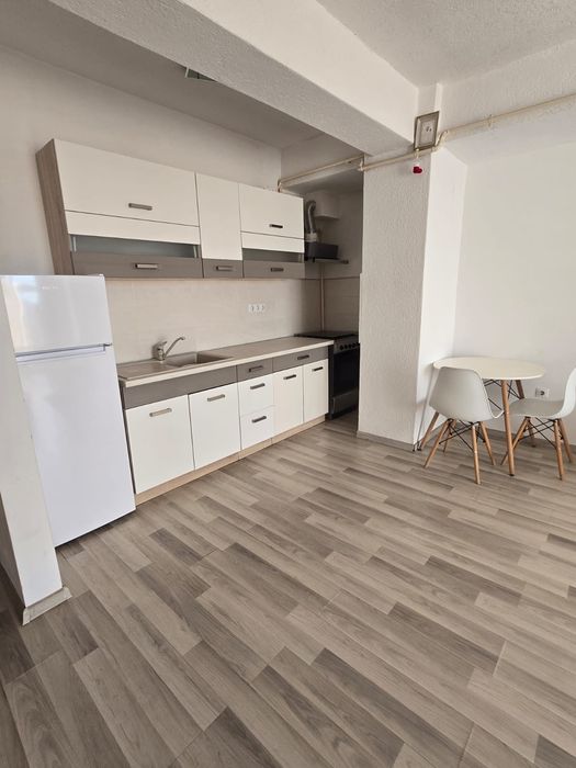Ofer spre inchiriere apartament 2 camere zona Dedeman/Doamna Stanca