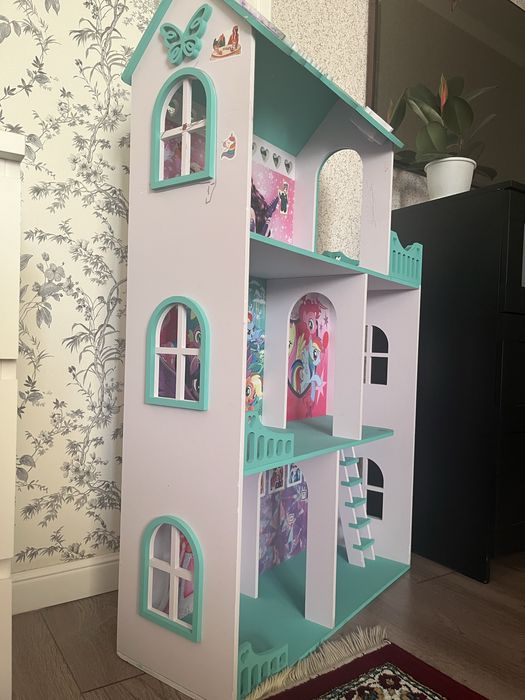 Домик для кукол Барби