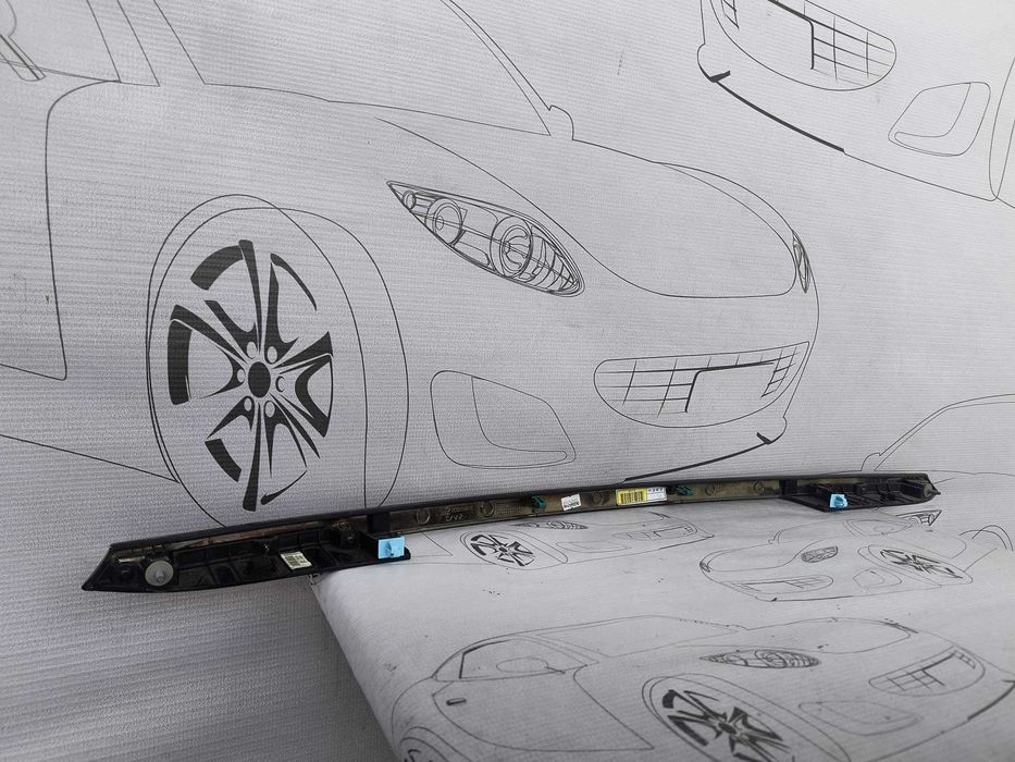 Bandou Haion / Ornament Portbagaj Hyundai Santa Fe 2018 / 2018-2023 Cod OEM 87332S1000 (5A3)