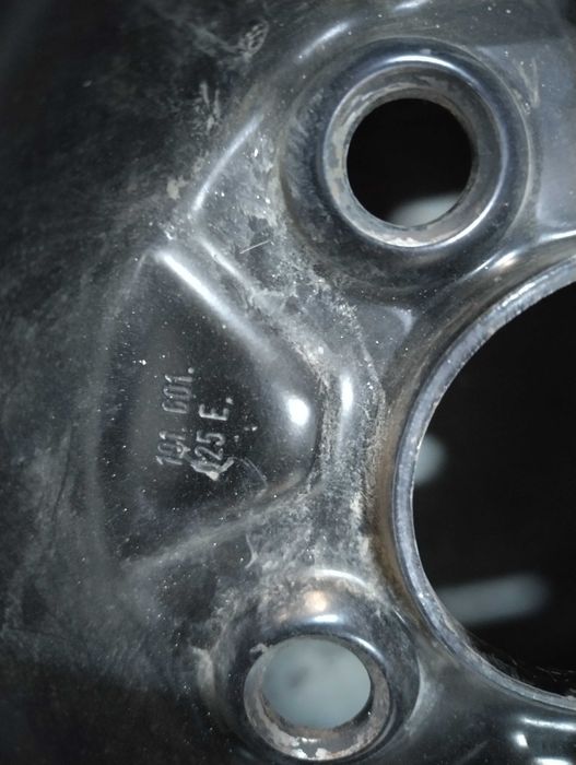 Патерица за AUDI и FolksVagen 14 цола