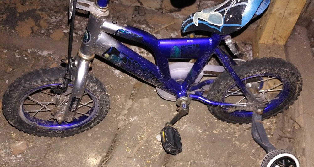 Велосипеди и детски играчки