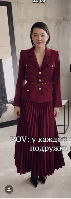 Новый костюм  в цвете Бордо  46разм
