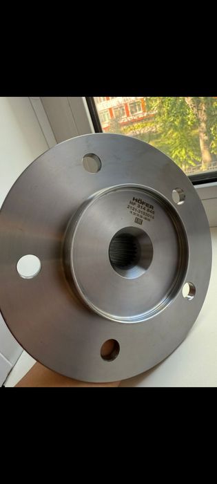 Продам ступицу колеса