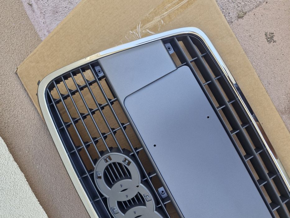 Grila Audi A4 B7 noua 2004 2005 2006 2007