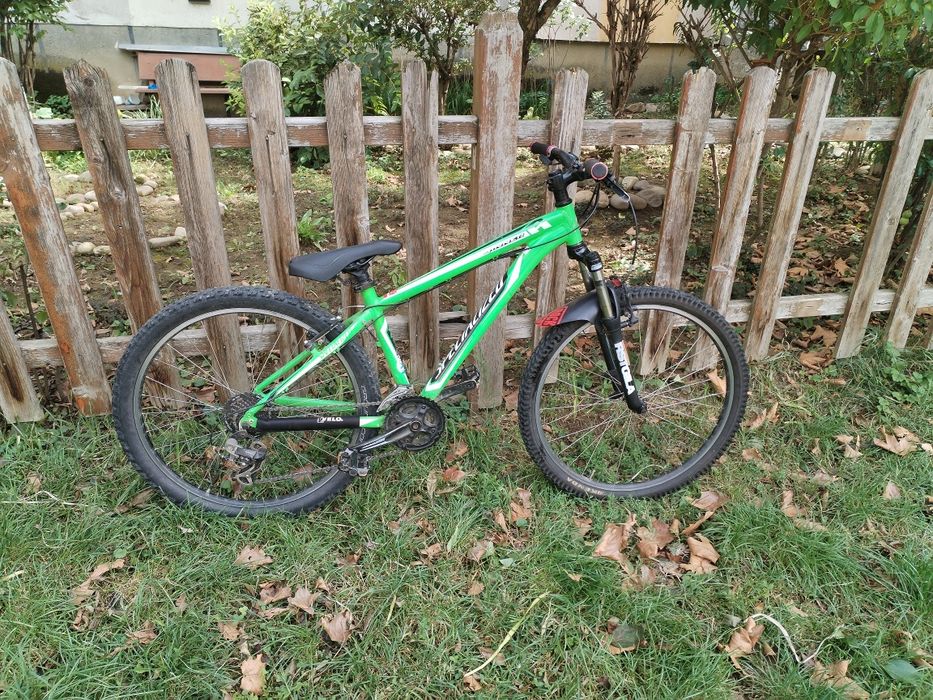 specialized hardrock 26