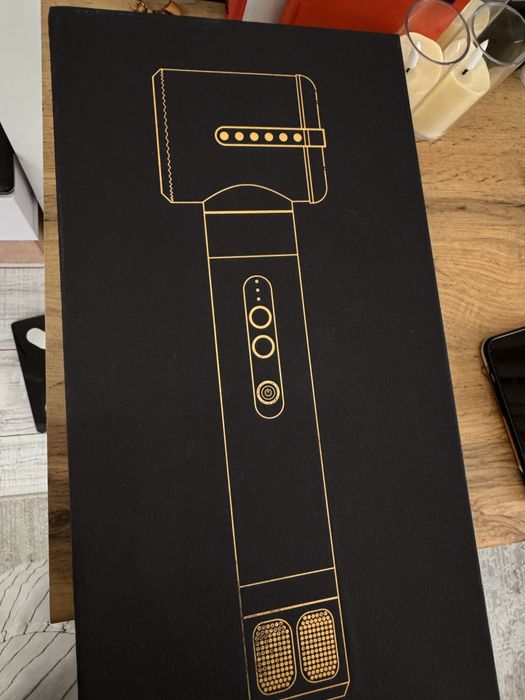 Продам профессиональный фен-стайлер!