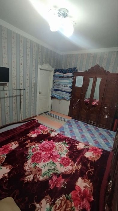 Уй сотилади Карши шахарда 3 хонали