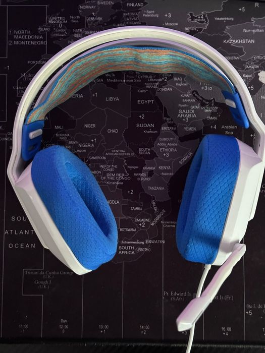 Casti Logitech G335 cu fir