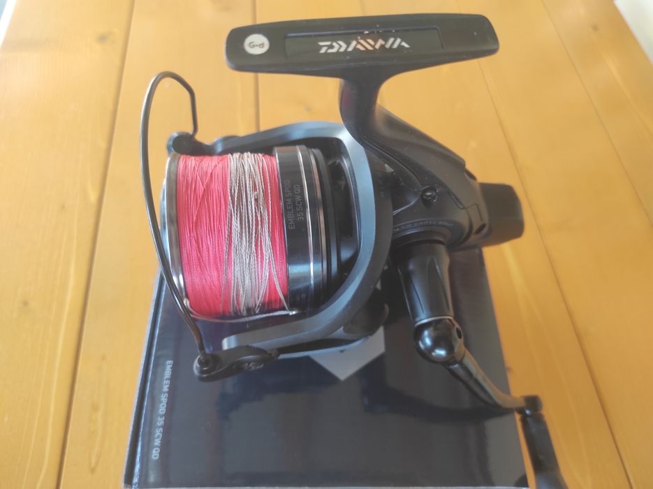 Vand mulineta Daiwa emblem spod 35 scw qd