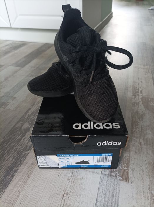 Adidas маратонки