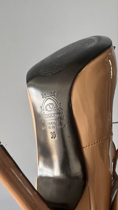 Новые итальянские туфли 36 размера