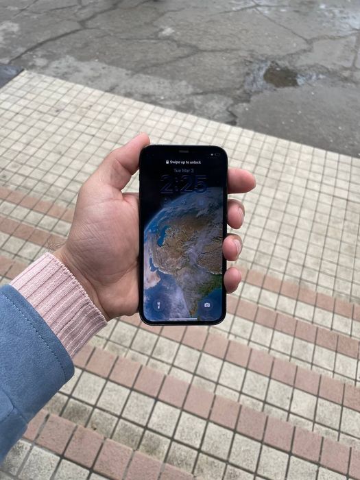 Iphone 12 pro sotilad
