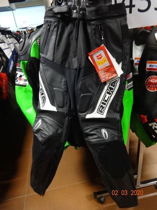 Richa мото кожен панталон s размер 48 кожа пистов мотор нов
