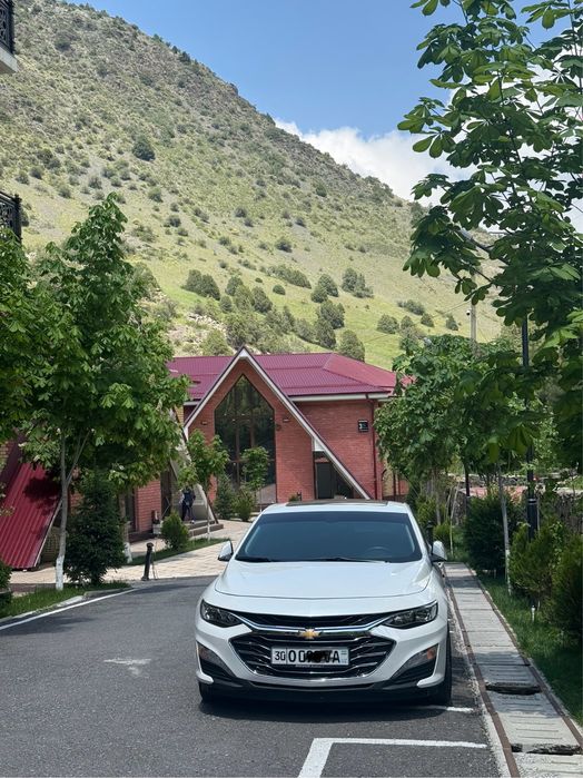 Malibu 2 , 2L turbo 2020