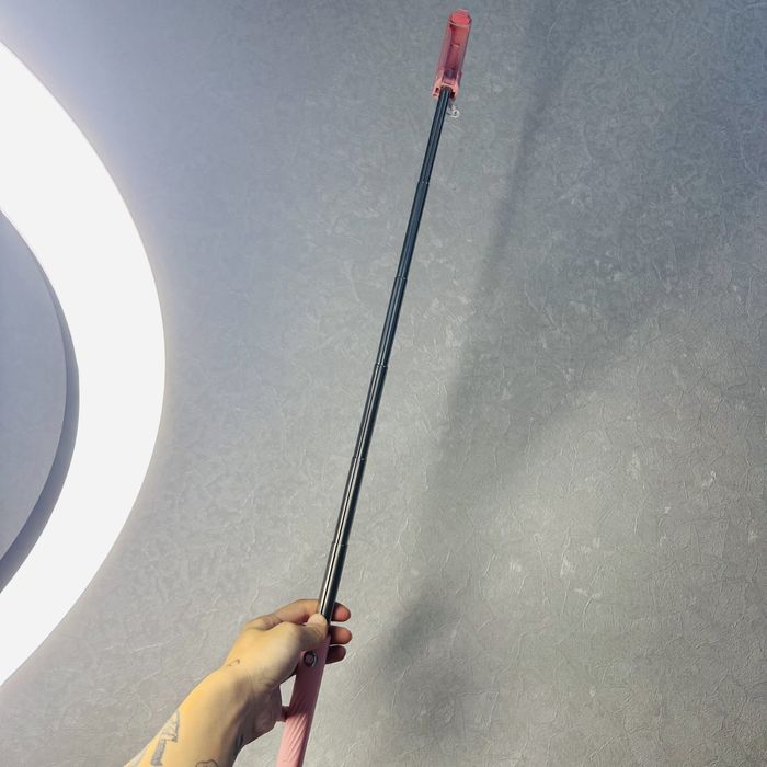 Минималистичный монопод hoco K7