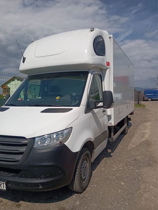 Vand autoutilitare , Iveco Daily, Mercedes Sprinter,